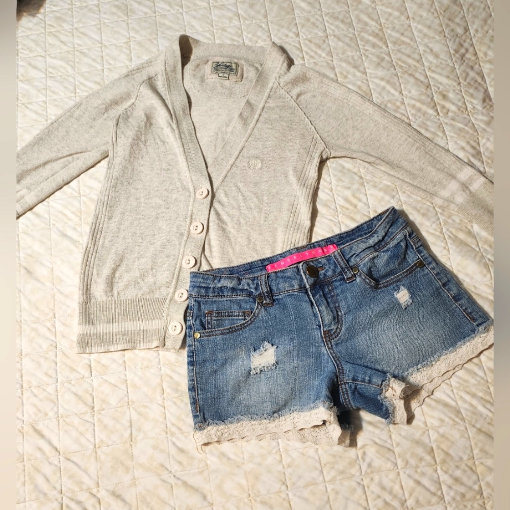 Women's clothing